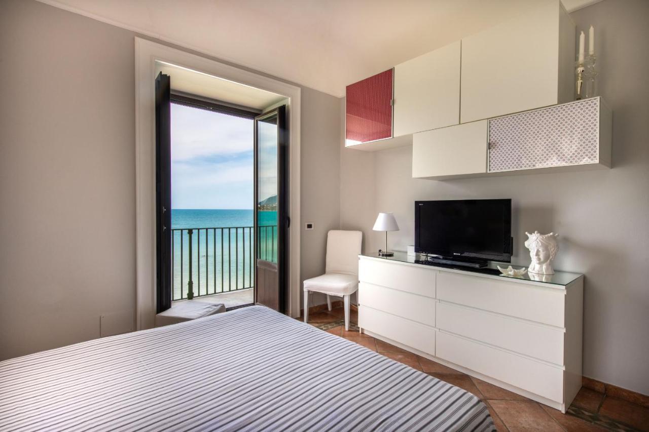Meravigghia Apartment Cefalu Bagian luar foto